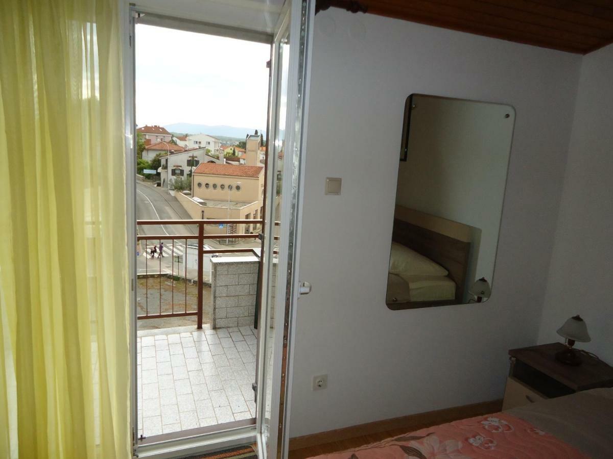Apartments Matuc Malinska Ngoại thất bức ảnh